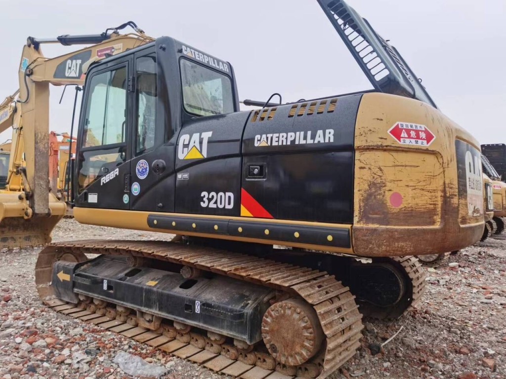 แม็คโคร CAT 320D ราคา