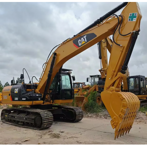 รถขุด CAT 320D2 มือสอง