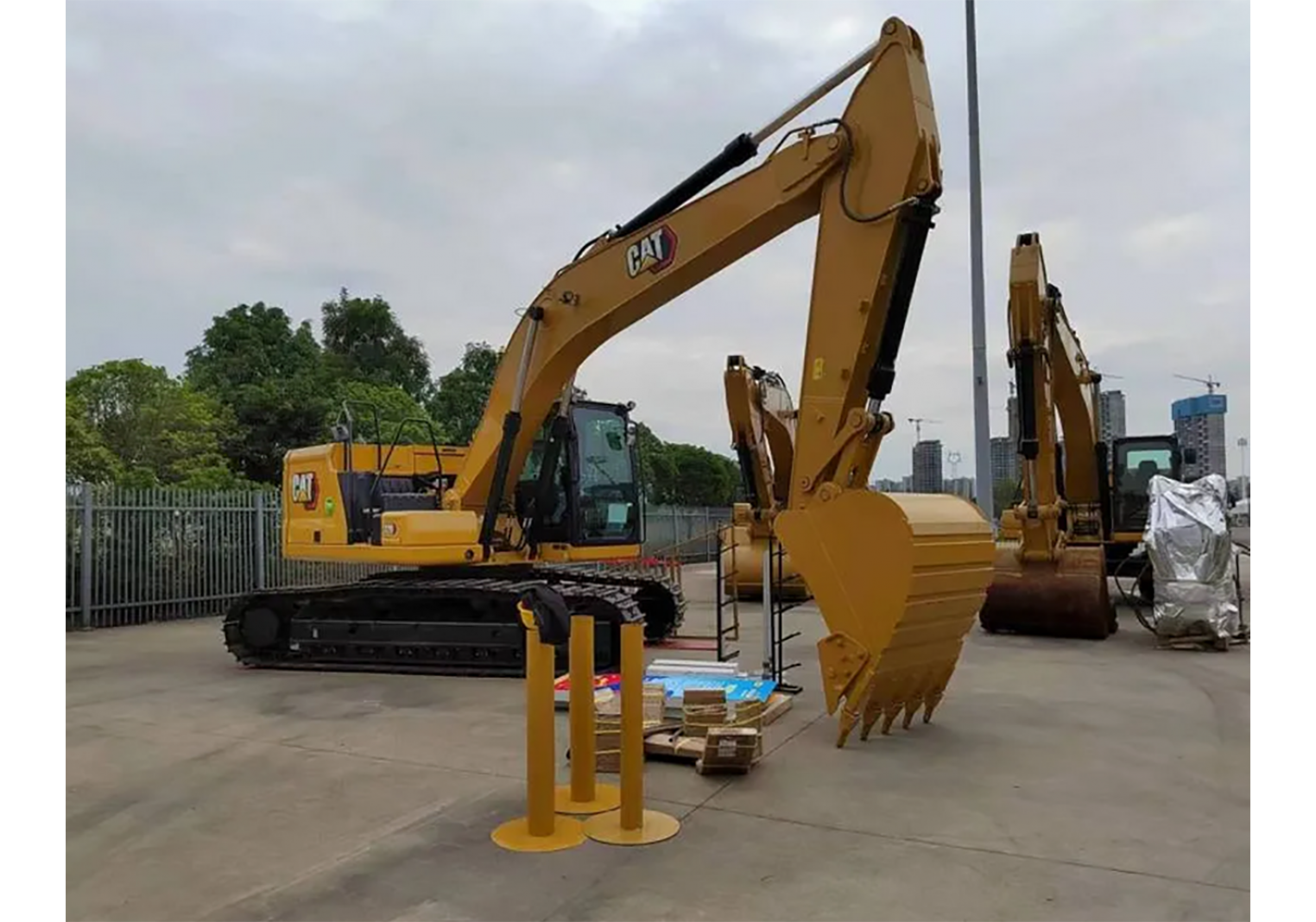 CAT 320GC ราคา มือสอง