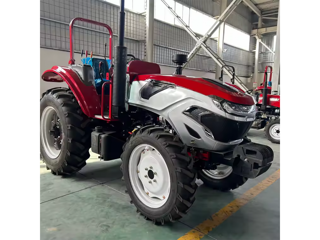 รถแทรกเตอร์ 100 Hp ขับเคลื่อน 4 ล้อ